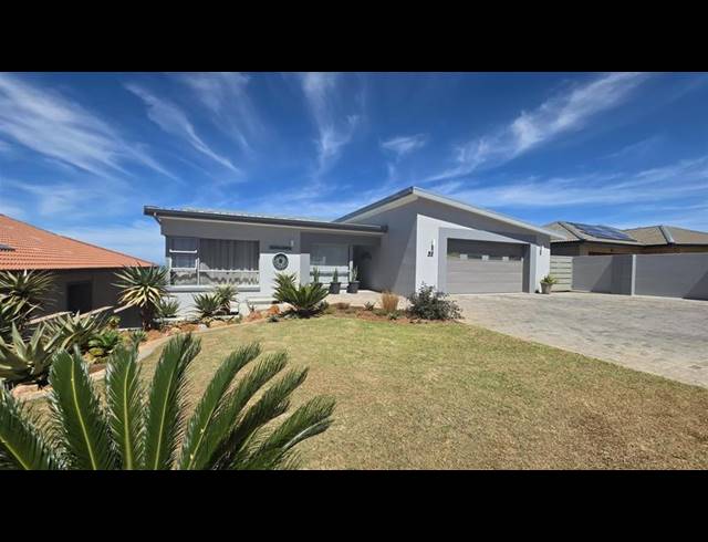 5 BEDROOM HOUSE FOR SALE IN MONTE CHRISTO